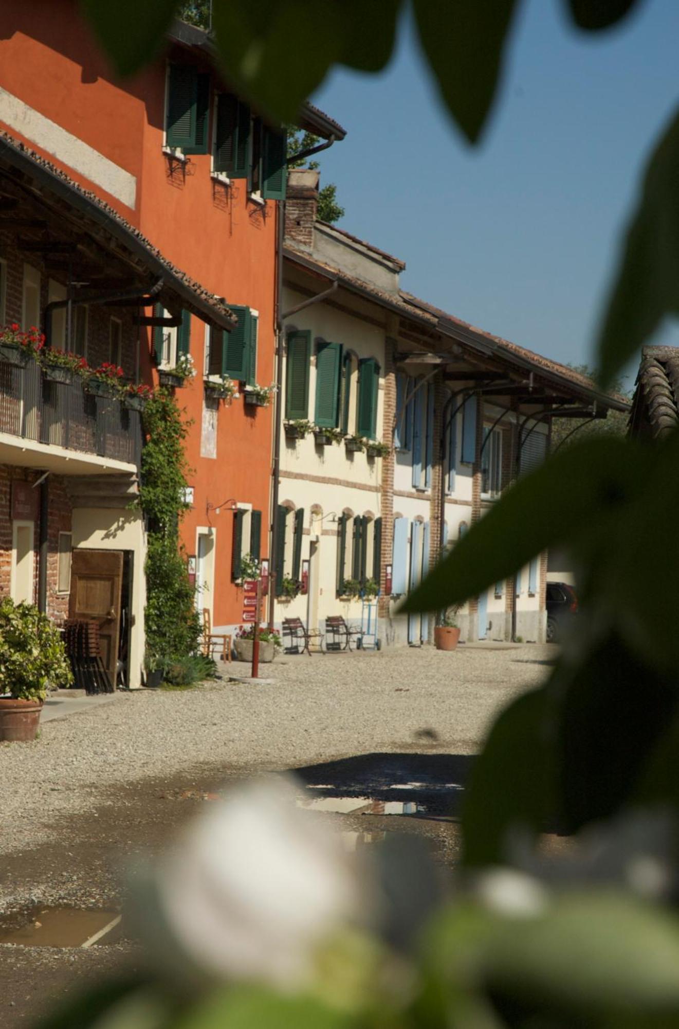 Agriturismo Cascina Caremma Besate Zewnętrze zdjęcie