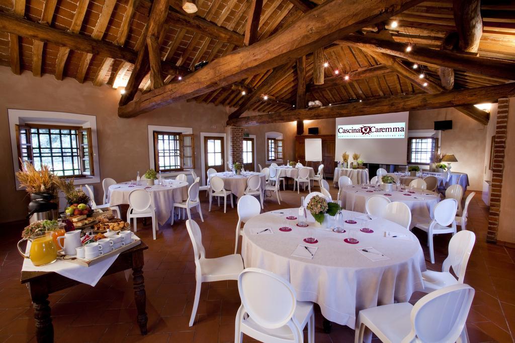 Agriturismo Cascina Caremma Besate Zewnętrze zdjęcie