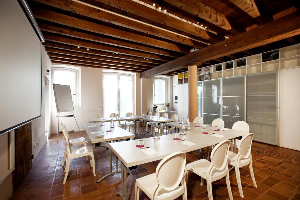 Agriturismo Cascina Caremma Besate Zewnętrze zdjęcie