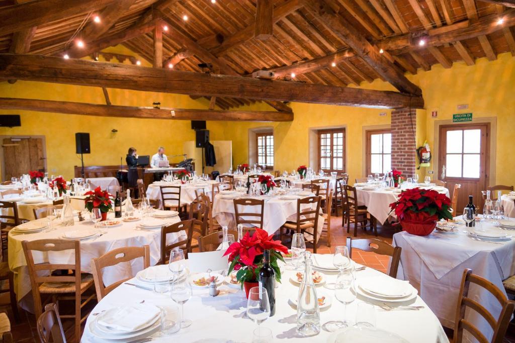 Agriturismo Cascina Caremma Besate Zewnętrze zdjęcie