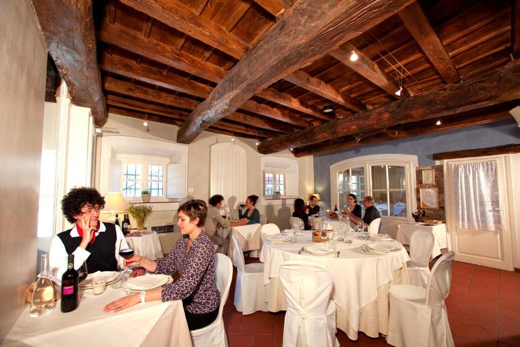 Agriturismo Cascina Caremma Besate Zewnętrze zdjęcie