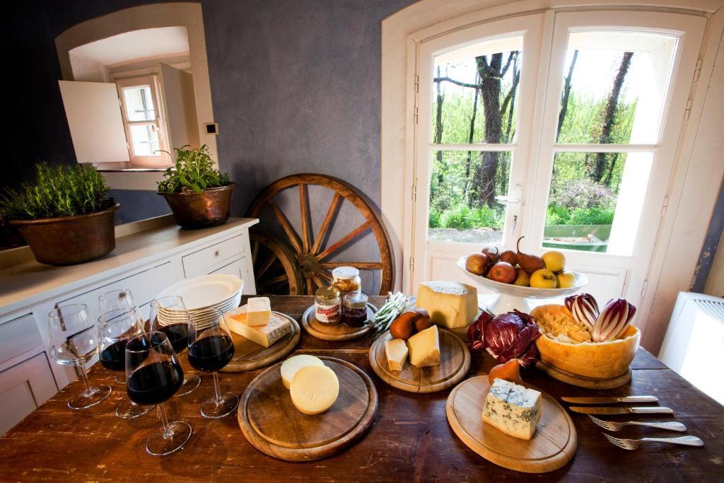Agriturismo Cascina Caremma Besate Zewnętrze zdjęcie